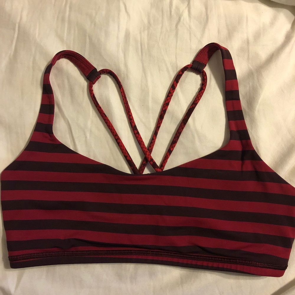 Lululemon free to be bra size 8